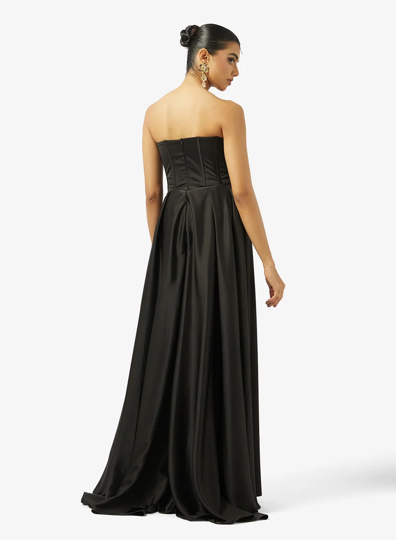 Akadia Fashion STRAPLESS EXTENDED TAIL SATIN DRESS